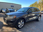 2012 Volkswagen Touareg Executive