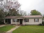 Ranch, House - Crestview, FL 5579 Fleming Dr