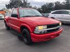 2000 Chevrolet S10 Extended Cab Pickup