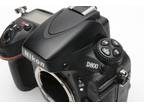 Nikon D800 DSLR body, boxed, USA version, batt+charger+manual, only 8756 Acts!