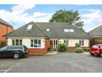 1 bedroom flat for sale in Catherington Lane, Waterlooville, Hampshire, PO8