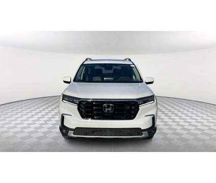 2024 Honda Pilot Elite is a Silver, White 2024 Honda Pilot Elite Car for Sale in Saratoga Springs NY