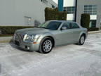 2006 Chrysler 300C 5.7L HEMI AUTOMATIC LEATHER MOONROOF LOCAL BC 91,000 KM!