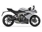 2024 Triumph Daytona 660