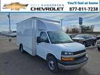 2023 Chevrolet Express White, 433 miles