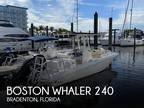 Boston Whaler 240 Dauntless Center Consoles 2015