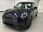 2024 MINI Hardtop 2 Door Iconic