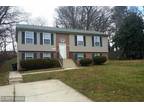 Split Foyer, Detached - OXON HILL, MD 1820 Clayton Dr