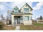 Charming Victorian duplex in North Spokane!