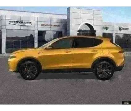 2024 Dodge Hornet R/T Plus is a Gold 2024 Car for Sale in Somerville NJ