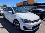 2016 Volkswagen Golf GTI SE Hatchback Sedan 4D