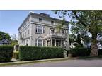 One Level - Newport, RI 20 Berkeley Ave #4