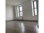 Furnished Harlem West, Manhattan room for rent in 3 Bedrooms