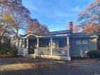 3 Bedroom 2.5 Bath In Hampton Bays NY 11946