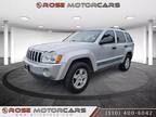 2005 Jeep Grand Cherokee Laredo Sport Utility 4D