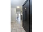 Rent a 2 room apartment of m² in Chatham (76 Mary St, Unit 101-815, Chatham