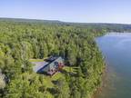 Inn for Sale: Siskiwit Bay Lodge