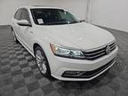 2017 Volkswagen Passat 1.8T SE w/Technology