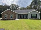 4 Bedroom 2 Bath In Statesboro GA 30461