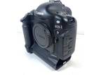 Canon EOS-1D Digital SLR Camera Body w/ Batteries and Charger