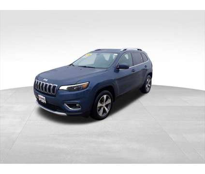 2020 Jeep Cherokee Limited 4X4 is a Blue, Grey 2020 Jeep Cherokee Limited SUV in Quincy IL