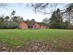 6 bedroom detached house for sale in The Cobbles, Lower Peover , WA16