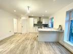 2 bedroom flat for rent in Halliwell Road, Bolton BL1