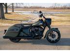 2024 Indian Motorcycle Springfield® Dark Horse®