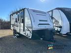 2022 Winnebago Micro Minnie 2108DS 21ft