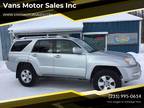 2004 Toyota 4Runner Limited 4WD 4dr SUV w/V8