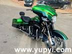 2011 Harley-Davidson CVO Touring Street Glide Kryptonite Rare