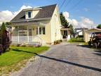 One-and-a-half-storey house for sale (Bas-Saint-Laurent) #QI105 MLS : 11654140