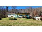 230 MOUNTAIN VIEW RD, Caryville, TN 37714 Single Family Residence For Rent MLS#