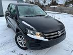 2013 Volkswagen Tiguan S 4dr SUV 6A w/Sunroof