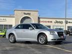 2021 Chrysler 300 Touring Carfax One Owner