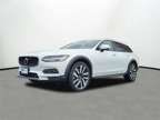 2024 Volvo V90 Cross Country B6