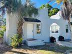 618 25th St W #2, Bradenton, FL 34205