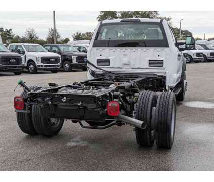 2024 Ford F-450SD is a White 2024 Ford F-450 Car for Sale in Sarasota FL