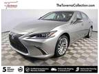 2020 Lexus ES 300h ES 300h Luxury