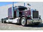 2013 Peterbilt 389 Sleeper Semi