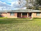 3 Bedroom 2 Bath In Skidmore TX 78389