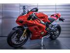 2024 Ducati Panigale V4