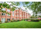 1 bedroom retirement property for sale in Kinmond Court, Leamington Spa, CV32