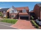 5 bedroom detached house for sale in Furber Close, Tarporley, CW6