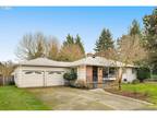8806 SE 40TH AVE, Milwaukie OR 97222
