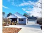 Maiden, Catawba County, NC House for sale Property ID: 416901247