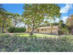 920 47th St W, Miami Beach, FL 33140