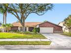 5025 Bridgeport Dr, Safety Harbor, FL 34695