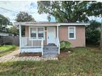 7016 N Oregon Ave, Tampa, FL 33604