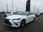 2024 Lexus ES 300h 300h Ultra Luxury